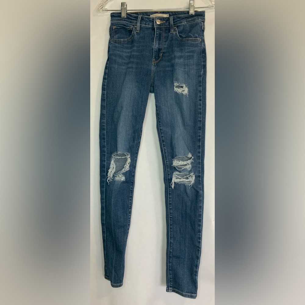 Levi’s 721 High Rise Skinny Jeans